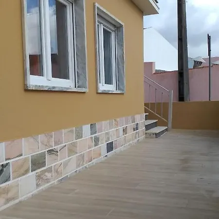 Сasa de vacaciones O Cantinho Do Sol *